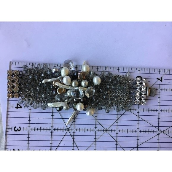 Vintage Beaded Cuff Bracelet Pearls - Picture 4 of 6